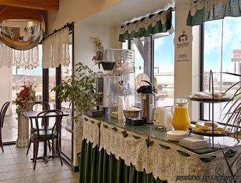 Super 8 By Wyndham Sallisaw Restaurant photo